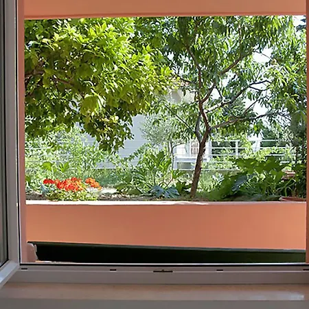 아파트 Poolside Paradise - A Hidden Gem In 스플리트