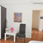 Slow Stay Split - Spacious & Peaceful Apartman *