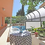 Slow Stay Split - Spacious & Peaceful Apartman