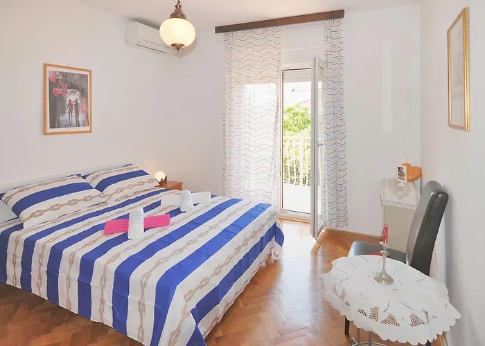 Poolside Paradise - A Hidden Gem In Apartamento *