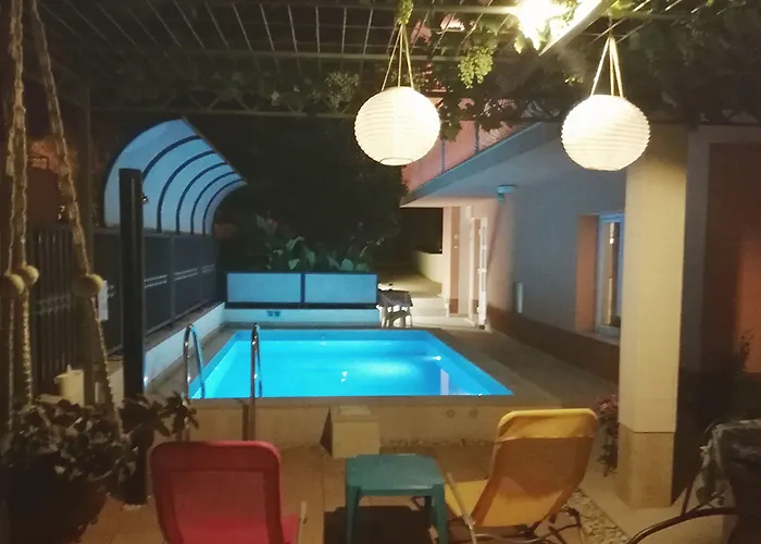 Poolside Paradise - A Hidden Gem In Split