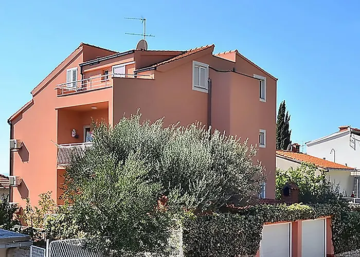 Poolside Paradise - A Hidden Gem In Apartamento *