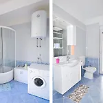 Apartment Poolside Paradise - A Hidden Gem In Split Split