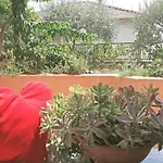 Apartment Poolside Paradise - A Hidden Gem In Split *