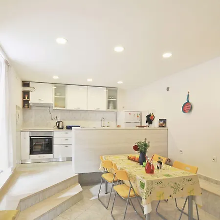 Poolside Paradise - A Hidden Gem In Split *