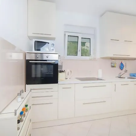 Poolside Paradise - A Hidden Gem In Split *